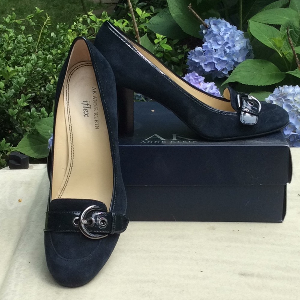 Navy Blue 7.5 Anne Klein Suede Shoes